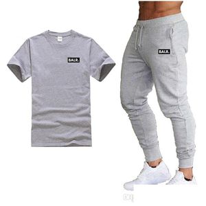 Erkek Tişörtleri Balr Designer Tshirt Jogger Chinos Erkekler Moda Harem Uzun Pantolonlar Desen Teslim Giyim Mens Giyim Tee284c