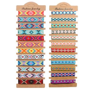 Очарование браслетов Boho 12pcs многоцветная вышиваемая струна браслет ручной песок Женщины Оптовые модные ювелирные украшения для ручной работы 230801