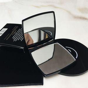 CC Folding Mirrors Women Fashion Designer Black Portable Makeup Mirror Smooth Double-Sided Cosmetic Mirrors For Travel Make Up Tools