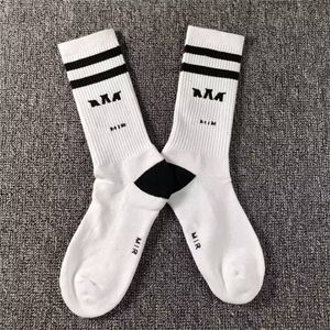 Erkek Kadın Moda Spor Örgü Mektup Atletik Çorap Lüks Tasarımcı Ayak Bileği Uzunluğu Ami Spor Erkekleri Kadın Örgü Sokak Giyim Açık Çorap
