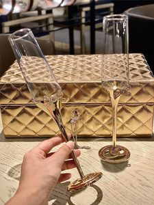 Kanal Coco Şampanya Cam Viski Şarap Cam Kristal Düğün Lüks Lüks Toasting Drink Party Evlilik Dekorasyon Hediye Kutusu Mücevher Kutusu Makyaj Kutusu Anahtar 2 PCS