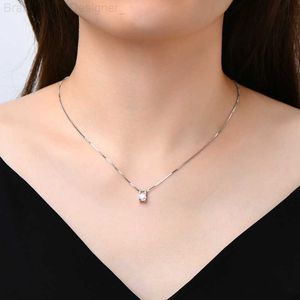 Strands Strings IOGOU 0.5carat D Moissanite Pendant Necklace for Women Free Shipping Charms Silver 925 Chain Jewelry Accessories Engagemen Gift L230806