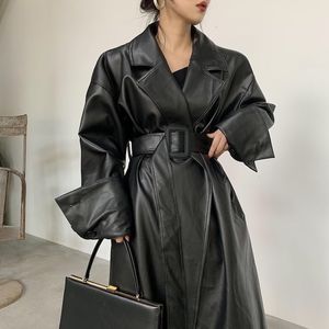 Women's Trench Coats Lautaro Long oversized leather trench coat for women long sleeve lapel loose fit Fall Stylish black women clothing streetwear 230804