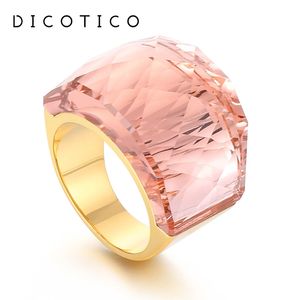 Wedding Rings Stainless Steel For Women Large Crystal Glass Stone Pink Color Knuckle Charm Engagement Rings Trendy Wedding Bands Party Jewelry 230808