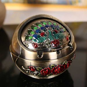 Retro Home Ashtray Creative Personality with Cover Metal Multi-function Office Living Room Anti-flying Ash Decoration Gift HKD230808