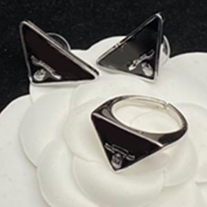 Простые металлические ювелирные украшения из нержавеющей стали серебряной ожерелья для ожерелья браслет кольцо треугольники капельная подвеска