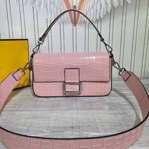 Luxurys Akşam Çantaları 8A Tasarımcı Çanta Pembe Tote Tag Omuz Under Emfil Çanta Kadın Kabartmalı F Cüzdanlar Gerçek Deri Crossbody Rahat Yumuşak Moda Çantası 24cm