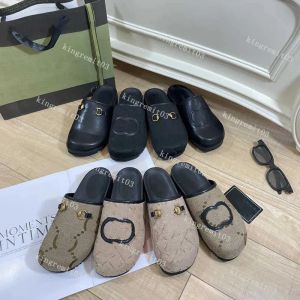 Дизайнерские тапочки Baotou Woman Muler Slippers Vintage Shoes Half New G Sandals Металлическая буква сандалия