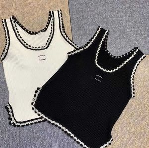 Anagram Embroidered Kadın Tankları Camis Cotton-Karışık Tank Tops İki C Harf Tasarımcı Etek Yoga Takım Kanalı Elbise Sutu Yelek Bayanlar Solid Vintage3330