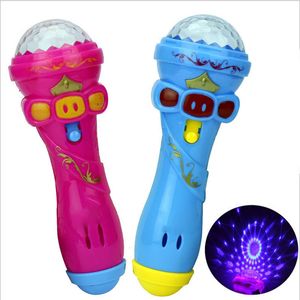 Led Swordsguns 1 PCS Moda Klasik Flash Microfon Toys Mini Sevimli Müzik Karaoke Mike Işın Oyuncaklar Roman Parti Yıldız Işık Çubukları Prop Toy 230809