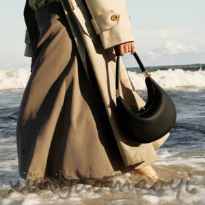 Китайская легкая роскошная бренда Songmont Buna Bag Luxury Designer Underarm Hobo Bealw Sack Sagn The Moon Leather Swork Clutch Sackbag Сумочка поперечное тело