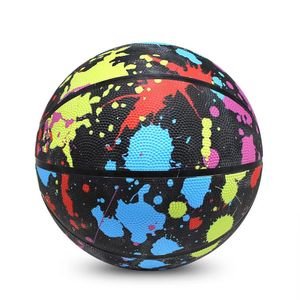 Balls Graffiti Basquete de borracha natural superfície butil cesto de bexiga bola oficial tamanho 7 Bolas de treinamento de aniversário de grau de bola de streetball presente 230811