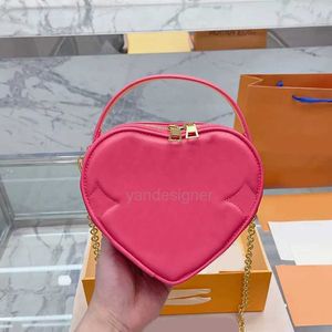 Tasarımcı çantaları deri çanta kadınlar zincir cüzdan çantası pop benim kalp çantası aşk m81893