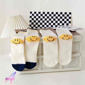2 Paket Kapital Orta Tüp Çoraplar Erkek Kadın Yüzü Pamuk Çorapları Günlük Kapital Örme Çorap T220804235I