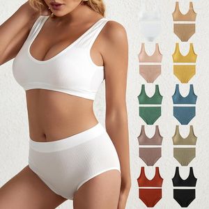 Bras setleri lem seksi dikişsiz iç çamaşırı seti kablosuz yastıklı sütyen kadın iç çamaşırı u şeklinde sırtsız bralette mahsul üst ve külot