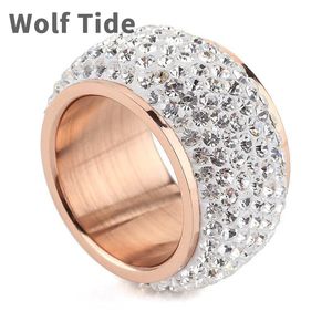 Titanyum Paslanmaz Çelik Buzlu Out Diamond Womens Finger Ring Banka Beyaz Kristal Düğün Nişan Gelin Gelin Band Band Ring Mücevher Kadınlar İçin Toptan Satış