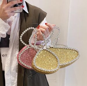 wholesale ladies shoulder bags 7 colors personalized creative Butterfly diamond handbag sweet sequined mobile phone bag niche design patent leather handbags 7065#