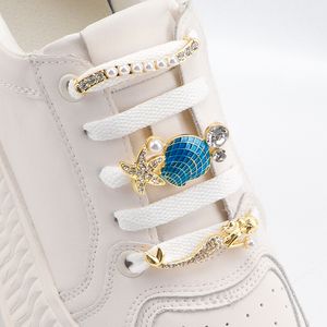 Accessori per ricambi Accessori Shoelati di lusso per sneaker Clip di decorazione Laces Shiny S Charms Fucice Shoelace Vintage Decorative 230816 230816