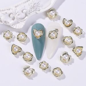 Decorações de arte da unha 10pcs Flor/Heart Metal Pearl Charms 4 Formas Rhinestones Designs Simples Manicure 3D Jóias