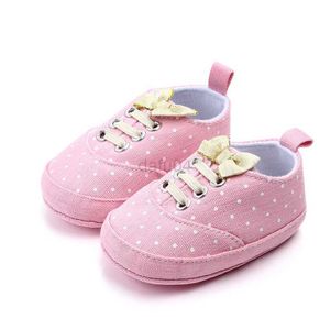 İlk Yürüyüşçüler Yenidoğan Kız Kız Ayakkabı Toddler Bowknot Tuval Bebek Ayakkabıları Kızlar İçin Bebek Polka Dot Ayakları Pamuk Yumuşak Sole Beşik Ayakkabı L0826