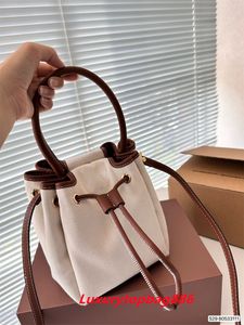 Luxury Drawstring Bucket Bag Popular Shoulder Bags Designer Lady Clutch Purses 7A Quality Handbags Fashion Crossbody Bag British Style Luxuries Designers Bag New