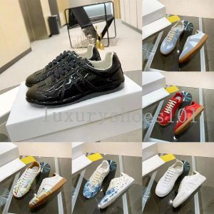 Tasarımcı Maisons Sıradan Ayakkabı Temsilcileri MM6 Margiela Trainer Süet Deri Ayakkabı Kauçuk Ayak Spor ayakkabı dikiş Düşük Top Konforlu Yürüyüş Ayakkabı