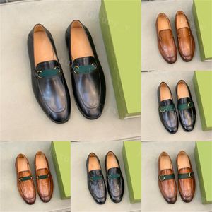Tasarımcı Elbise Ayakkabı Erkek Deri Ayakkabı Lüks Toka Loafers Renkli Siyah Kahverengi Mavi Konforlu Erkekler Günlük Spor ayakkabılarını 39-44 ile kutu