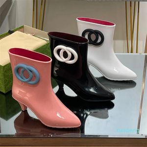 Tasarımcı -Bugber Nimli Toe Slip -On Slip Boots Candy Renkli Su Geçirmez Düşük Topuklu Moda Botları Lüks Fabrika Ayakkabı Boyutu 35