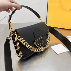 Kadın moda flep baget klasik crossbody çanta çanta çıkarılabilir sap kemer zinciri pim dekorasyonu gerçek deri düz el çantası çantası toptan omuz çantası