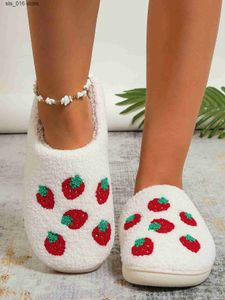 Симпатичный strberry vceo Cartoon Winter Chotchen Slippers Ultra Light Не скольжение удобное деревянное пол Внутреннее хлопковые хлопковые хлопья T2308 1-й туфли