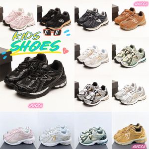 Çocuk Ayakkabıları Erkek Ayakkabı Tasarımcı Marka Çocuklar Gençlik Kızlar Toddler Spor Tabakaları Eğitmeni Beyaz Yeşil Siyah 26-37 B6K2#