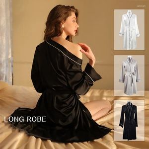 Kadınların Sweetwear Seksi Nightress Simülasyonu İpek Batonlu Nightgown Uzun Bölüm Nedime Düğün Gelin Soyunma Elbisesi Pijamalar Robe