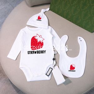 Yeni doğan bebek için sevimli yaz sürenler% 100 pamuklu uzun kollu bodysuits şapka önlük takım elbise bebek kızlar tulumlar kıyafetler bahar çocuk giyim