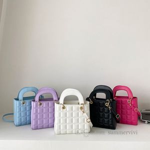Kids square lattice quilted handbags girls candy color PU leather messenger bag lady style children single shoulder bag Z0558