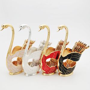 Forks Swan Fruit Dessert Coffee Spoon Holder Hollow European Home Party Decoration Living Room Kitchen Tableware 230302