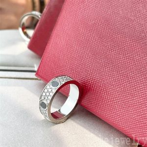 Üç sıra moissanite erkek tasarımcısı kadınlar için kadınlar mücevher vaat etmek aşk çift mektup doğum günü hediyesi zirkon kalın altın kaplama klasik vida yüzüğü zb019 e23