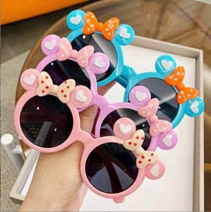 Sommer Kinder Nette Bowknot tura brillen Outdoor UV Schutz Sonnenbrille Baby Mädchen Klassische Kinder Junge UV400 Sonnenbrille