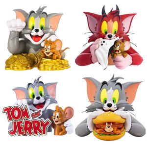 Yeni Stok Sabun Kedi ve Fare Tom Jerry Hamburg Fortune Cat Şeytan Ekran Kombinasyonu Yeni Yıl Hediye Süsleri 23cm