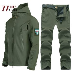 Mens Tracksuits Winter Tactical Warm Jacket Suit Sharkskin Outdoor Fleece Ski Mountaineering Wearresistant Coldproof Coats 230308