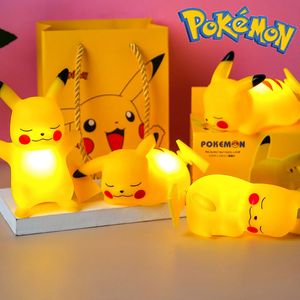 Pokémon Pikachu Night Light Cute Anime Soft Light Quarto cabeceira LED MINI lâmpada