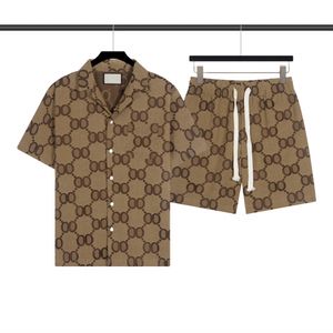 Yaz Trachsuit Set Erkekler Sıradan Gömlek Setleri Pamuk Denim Tasarımcı Moda Giyim Giysileri Deniz Kıyısı Tatil Rahat Şort Pantolon 2 Parçalı Gömlek Takımları