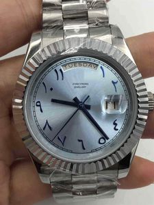 40 -миллиметровые мужские часы Blue Dial Fashion Автоматическая механическое движение 2813 Движение серебряной из нержавеющей стали Мужские часы для спортивных подарков для наручных часы для мужчин.