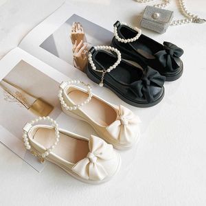Flat shoes Girls Leather for Wedding Party 2023 Early Autumn Brand New Kids Flats Pearls Ankle Strap Chic Sweet Princess School Shoes P230314