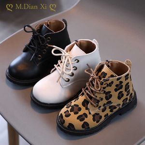 Flache Schuhe Kinder Leopard Leder 2023 Herbst Winter Neue Baby Schuhe Mädchen Junge Mode Nähen Lässige Nette Plattform Schnee Stiefel p230314