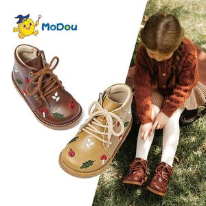 Düz ayakkabılar mo dou 2022 Yeni Sonbahar/Kış Kızları Martin Çocuk Bebek Yürümeye Başlayan Ayakkabılar Orijinal İnek Deri Çocuk Ayak Bileği Botları Nakış P230314