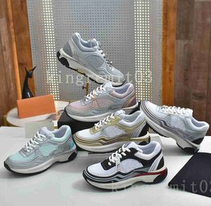 Marka Spor ayakkabıları Calfskin Sıradan Ayakkabı Tasarımcısı Yansıtıcı Ayakkabılar Vintage Süet Deri Eğitimler All-Match Stylist Sneaker Patchwork eğlence Platformu Kutu