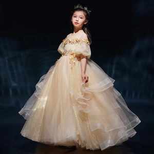 2023 Çiçek Kız Elbiseler Boncuklu Balo Elbise Güzel Resmi Kız Elbise Boncuklu Kabarık Küçük Kızlar Dantel Aplikler Pageant Elbise Toddler İlk Cemaat Gowns