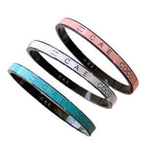 Pulseiras de pulseira pretas de 3 cores esmaltadas femininas masculinas pulseira de luxo joias de design banhado a preto aço inoxidável para amantes pulseiras de presente masculinas