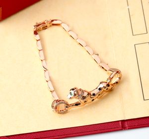Panthere Bracelet for Woman Designer Diamond Emerald Gold Bated 18K T0P Qualidade Reproduções Oficiais da moda Moda Classic Style Presente requintado 021