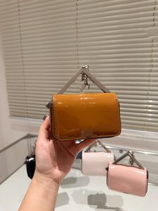 Lüks orijinal deri tote omuz çantaları pochette ilk görüş el çantaları klasik debriyaj tasarımcısı zarf cüzdan kadın moda çapraz çanta çantalar çanta